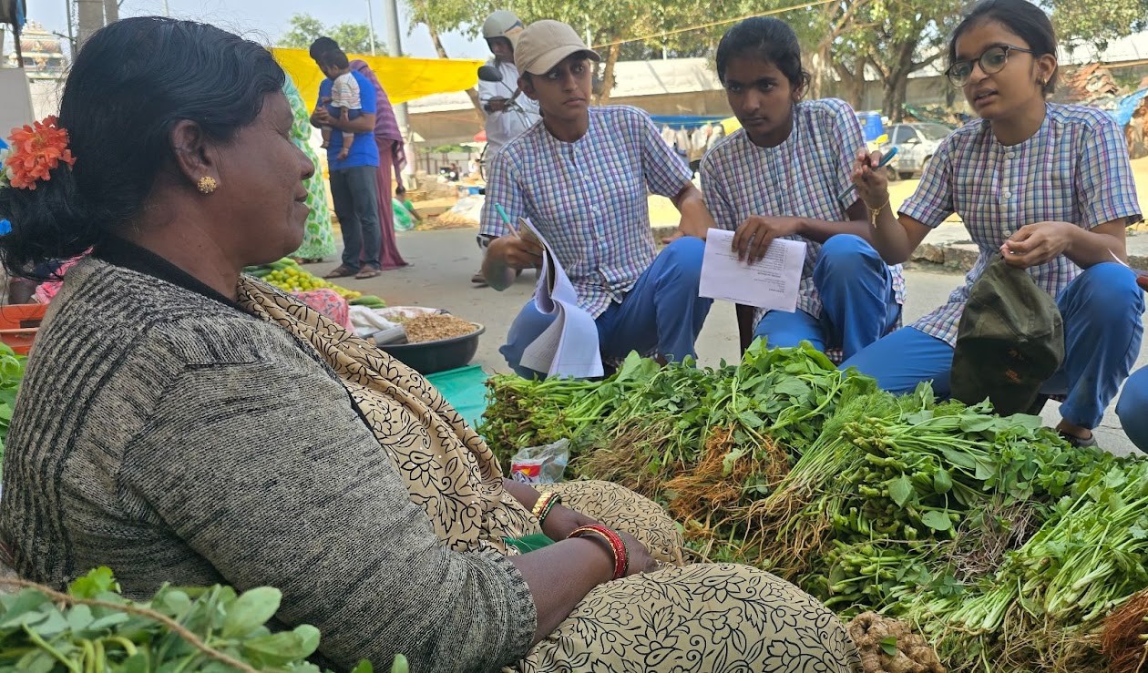 Local market.jpg (1)